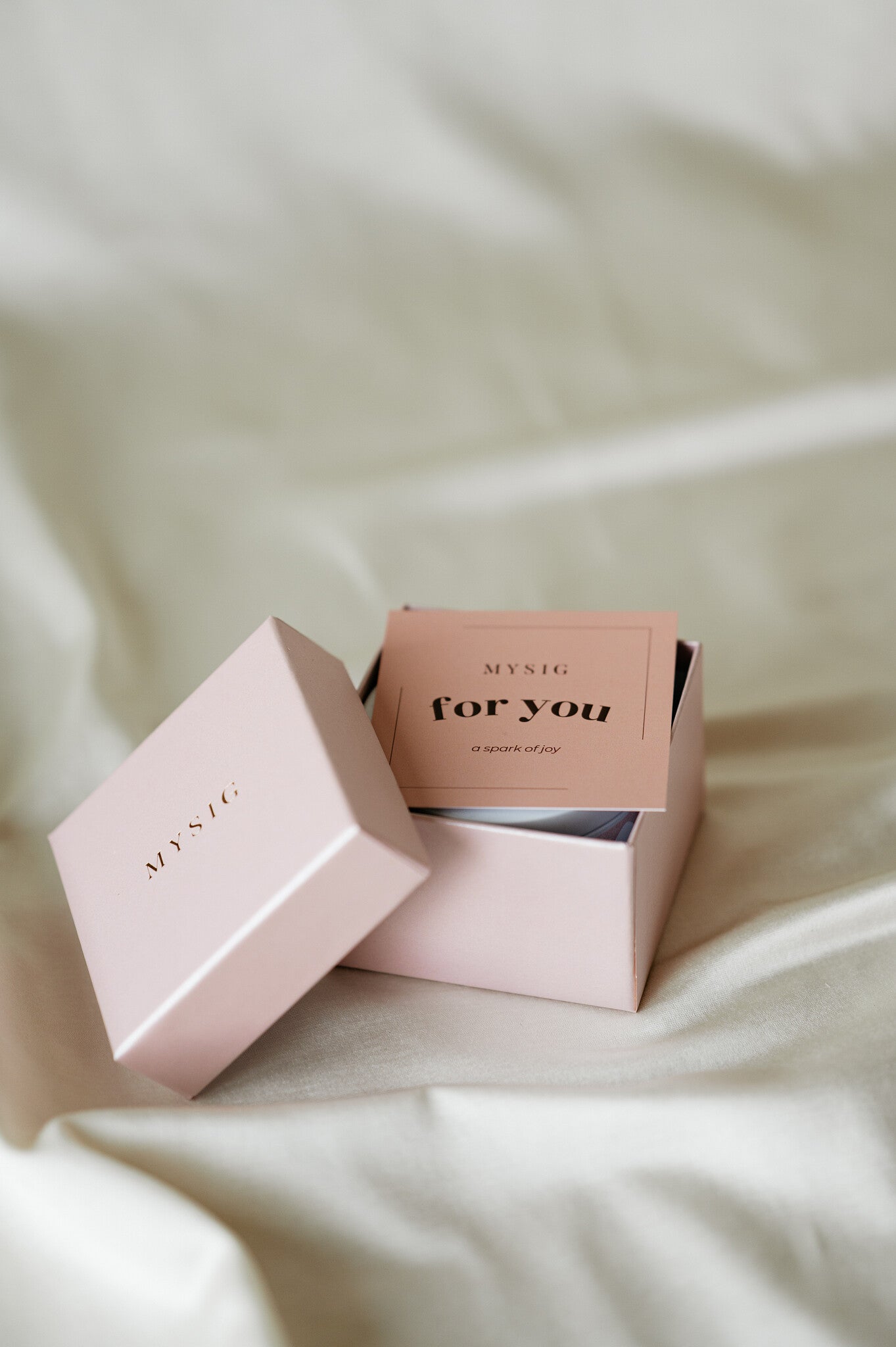 Flower Candle Gift Box